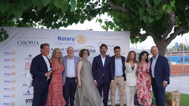 I Gala Ben&eacute;fica del Rotary Club Villena en la Academia Juan Carlos Ferrero